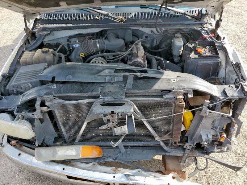 Photo 11 from auction – 1999 CHEVROLET SILVERADO with VIN 2GCEC19W6X1230618