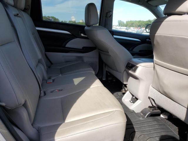 Photo 11 from auction – 2016 TOYOTA HIGHLANDER with VIN 5TDKKRFH0GS501885