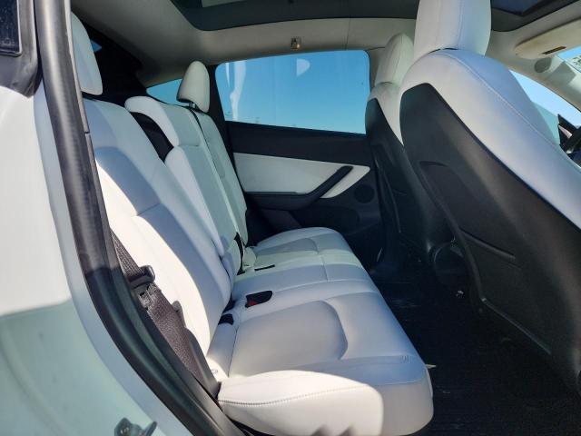 Photo 11 from auction – 2021 TESLA MODEL Y with VIN 5YJYGDED5MF121437