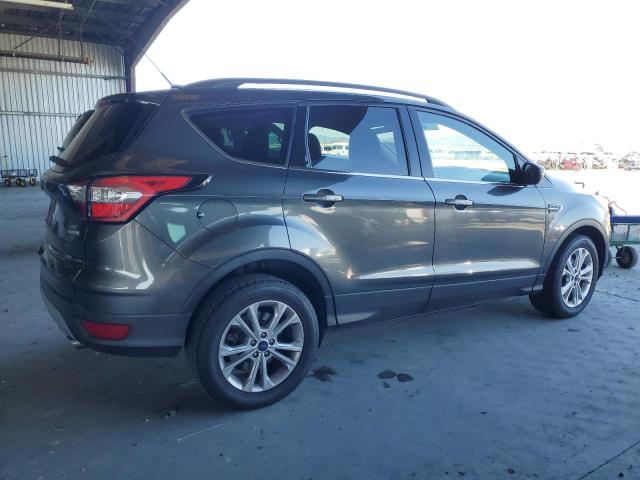 Photo 3 from auction – 2017 FORD ESCAPE SE with VIN 1FMCU0GD9HUC51657