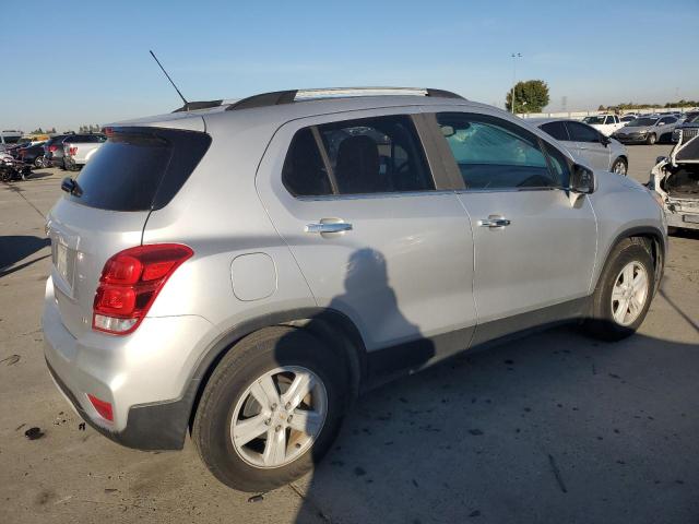 Photo 3 from auction – 2017 CHEVROLET TRAX 1LT with VIN KL7CJLSB3HB194773