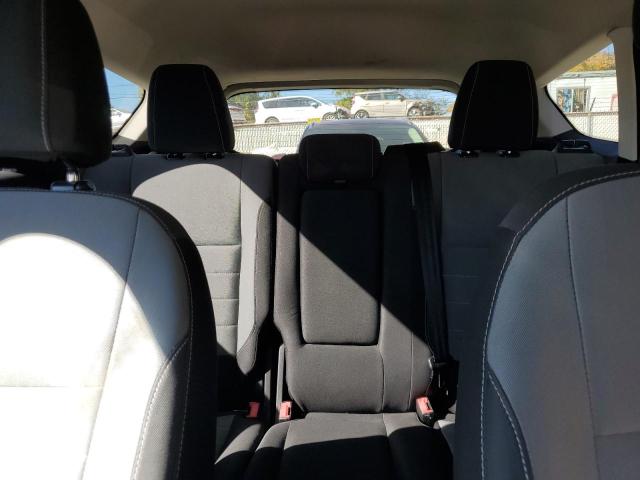 Photo 10 from auction – 2016 FORD ESCAPE SE with VIN 1FMCU0GX6GUB33381