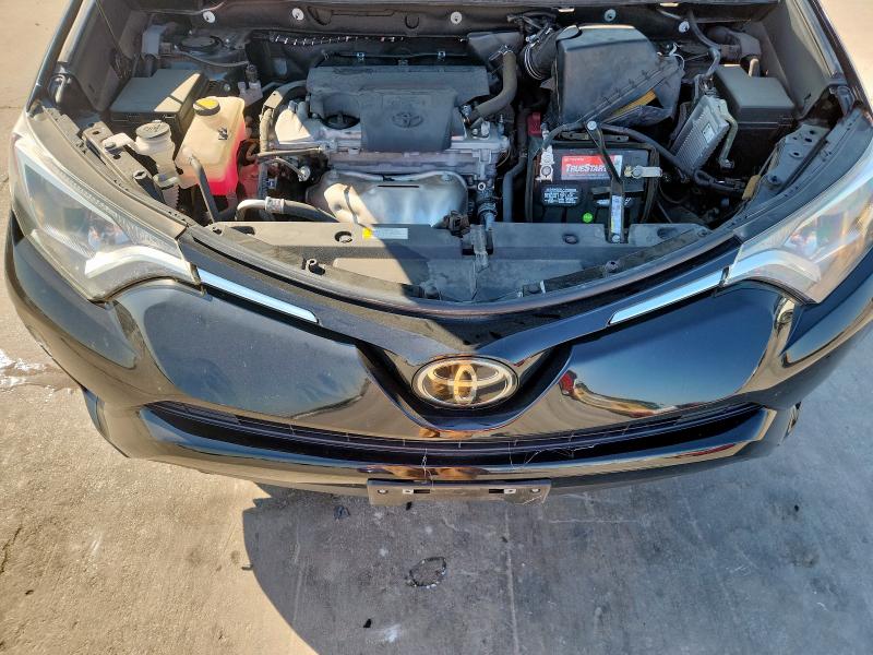 Photo 12 from auction – 2018 TOYOTA RAV4 XLE with VIN 2T3BFREV6JW785993