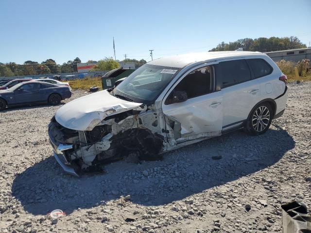 MITSUBISHI OUTLANDER 2018 with VIN JA4AD2A33JZ034406 - Photo from auction