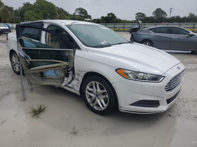 Photo 4 from auction – 2016 FORD FUSION SE with VIN 3FA6P0HD9GR333469