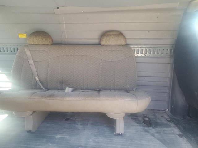 Photo 11 from auction – 2002 CHEVROLET EXPRESS G1 with VIN 1GCFG15M021132583