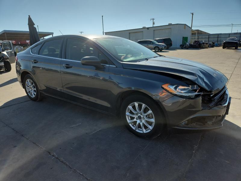 Photo 4 from auction – 2017 FORD FUSION S with VIN 3FA6P0G79HR140672