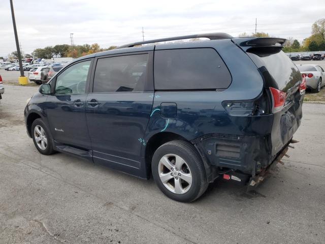 Photo 2 from auction – 2012 TOYOTA SIENNA LE with VIN 5TDKK3DCXCS242353