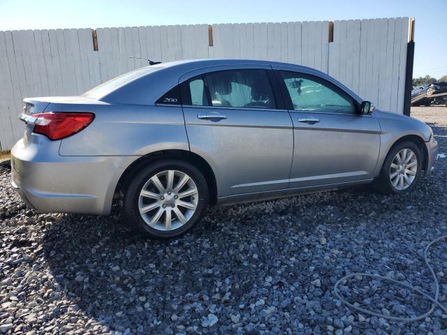 Photo 3 from auction – 2013 CHRYSLER 200 LIMITE with VIN 1C3CCBCG4DN528758