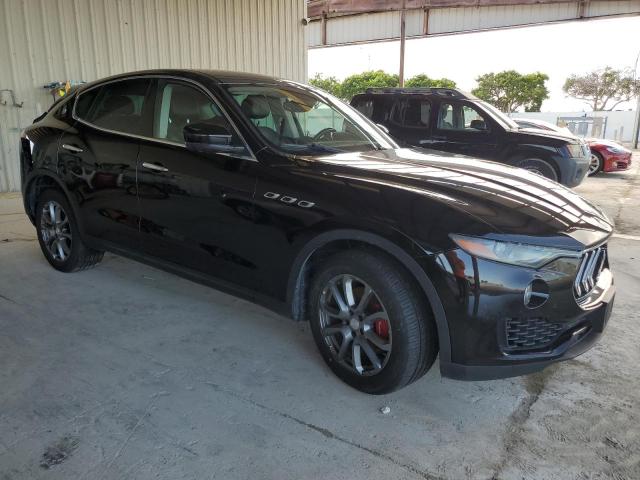 Photo 4 from auction – 2018 MASERATI LEVANTE with VIN ZN661XUA2JX292115