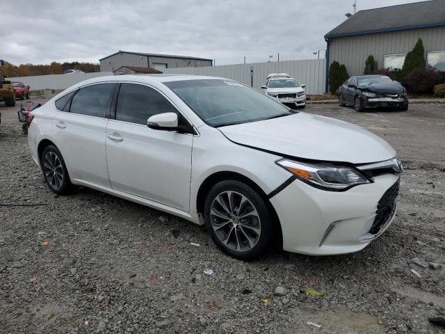 Photo 4 from auction – 2016 TOYOTA AVALON XLE with VIN 4T1BK1EB4GU215947