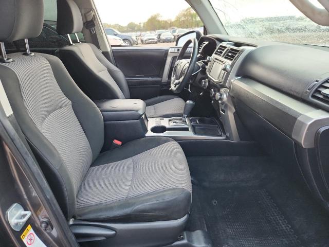Photo 7 from auction – 2018 TOYOTA 4RUNNER SR with VIN JTEZU5JR5J5171820