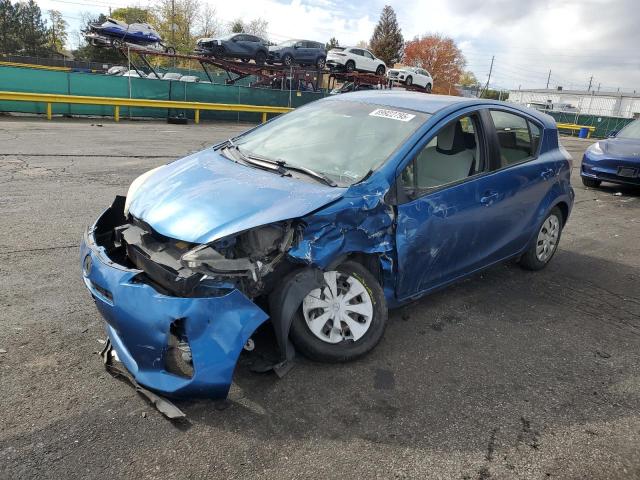 TOYOTA PRIUS C 2013 with VIN JTDKDTB36D1551345 - Photo from auction