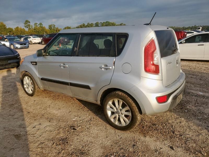 Photo 2 from auction – 2013 KIA SOUL with VIN KNDJT2A51D7754572