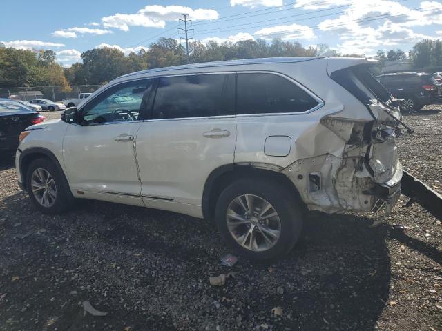 Photo 2 from auction – 2015 TOYOTA HIGHLANDER with VIN 5TDJKRFH9FS122006