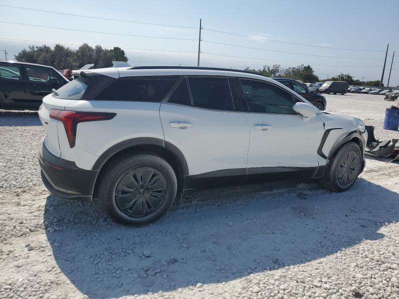 Photo 3 from auction – 2025 CHEVROLET BLAZER LT with VIN 3GNKDGRJ9SS208432