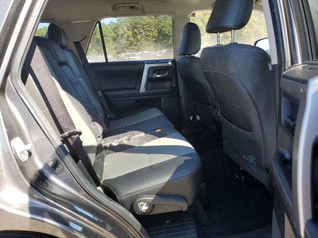 Photo 11 from auction – 2019 TOYOTA 4RUNNER SR with VIN JTEZU5JR1K5210615
