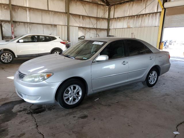 TOYOTA CAMRY LE 2005 with VIN 4T1BF30K05U602838 - Photo from auction