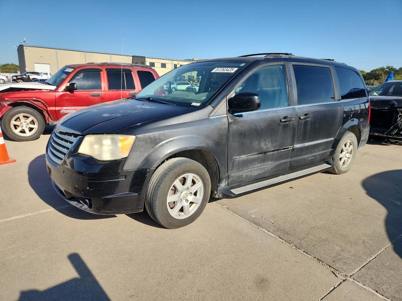 Photo 1 from auction – 2010 CHRYSLER TOWN & COU with VIN 2A4RR5D10AR271395