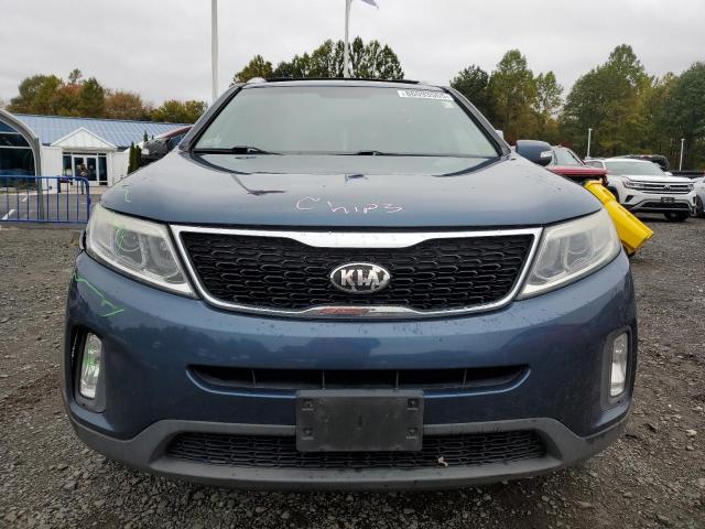 Photo 5 from auction – 2014 KIA SORENTO LX with VIN 5XYKTDA64EG517040