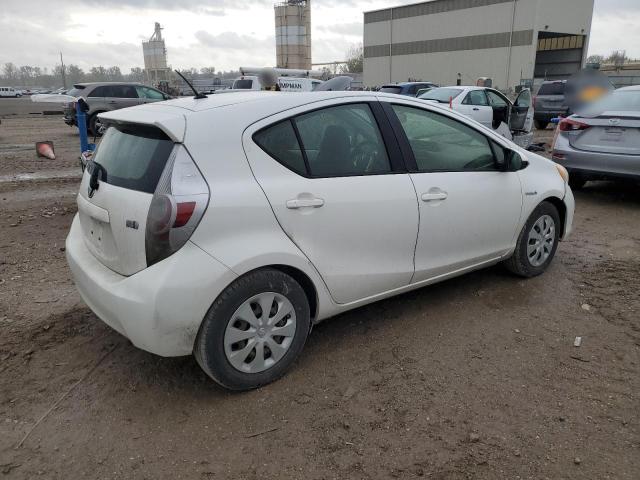 Photo 3 from auction – 2013 TOYOTA PRIUS C with VIN JTDKDTB36D1544069