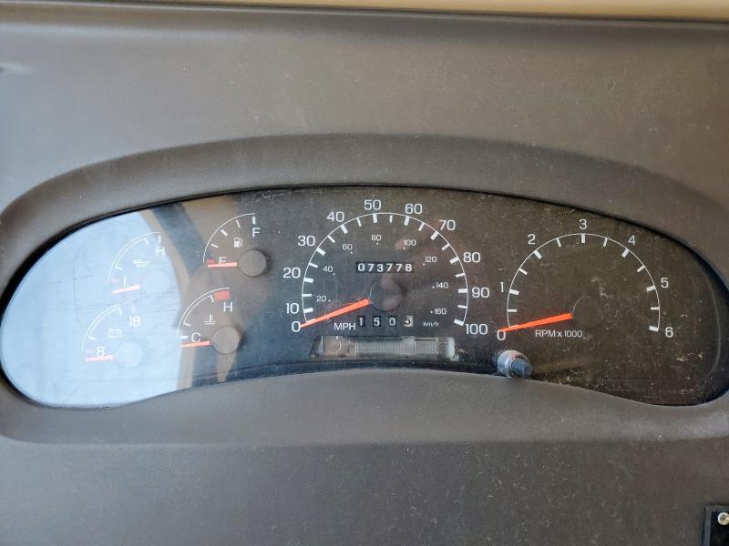 Photo 8 from auction – 2000 FORD F550 with VIN 3FCNF53S9YJA00314