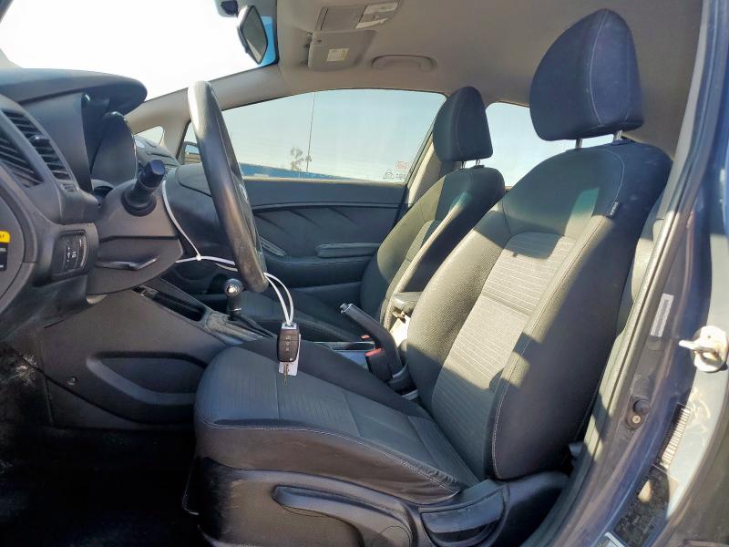 Photo 7 from auction – 2015 KIA FORTE LX with VIN KNAFX4A66F5310727