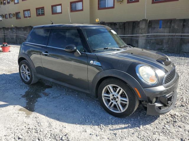 Photo 4 from auction – 2011 MINI COOPER S with VIN WMWSV3C58BTY11594