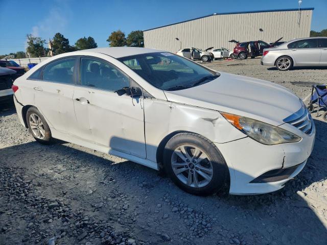 Photo 4 from auction – 2014 HYUNDAI SONATA GLS with VIN 5NPEB4AC5EH861216