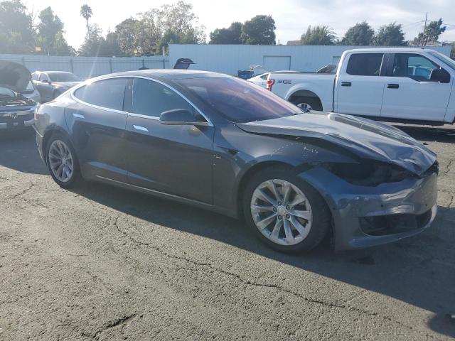Photo 4 from auction – 2016 TESLA MODEL S with VIN 5YJSA1E13GF164335