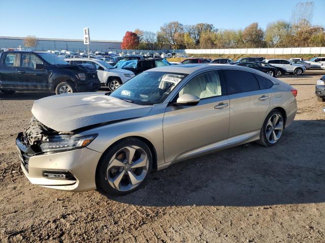 HONDA ACCORD 2018 with VIN 1HGCV1F90JA059279 - Photo from auction