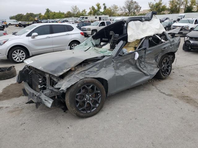 CHRYSLER 300 S 2019 with VIN 2C3CCAGG4KH586282 - Photo from auction