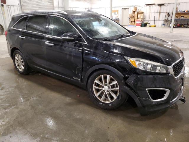 Photo 4 from auction – 2017 KIA SORENTO LX with VIN 5XYPGDA59HG316336