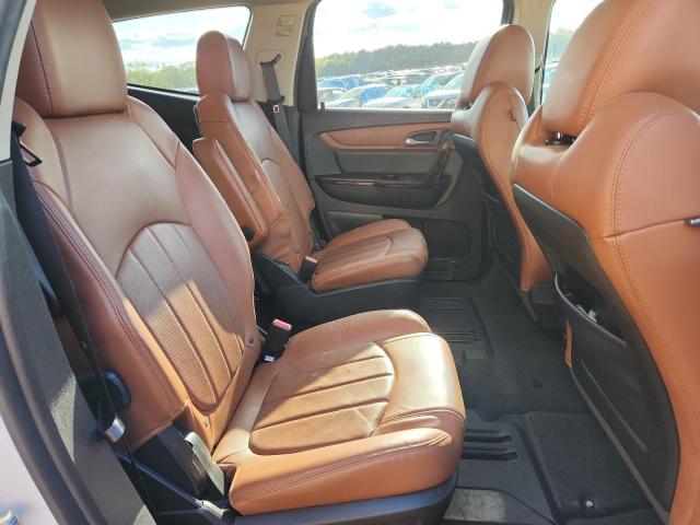 Photo 11 from auction – 2016 CHEVROLET TRAVERSE L with VIN 1GNKRJKD0GJ272189