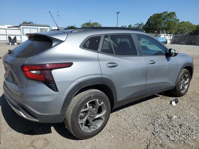 Photo 3 from auction – 2024 CHEVROLET TRAX with VIN KL77LHE29RC232118