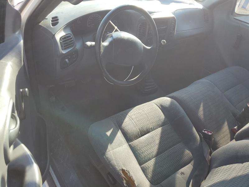 Photo 8 from auction – 2001 FORD F150 with VIN 1FTZF172X1NA76736