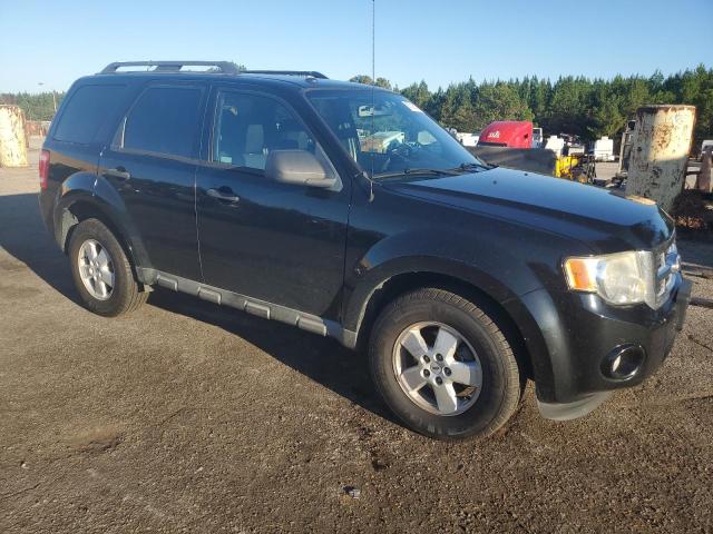 Photo 4 from auction – 2010 FORD ESCAPE with VIN 1FMCU0DGXAKA86542