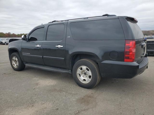 Photo 2 from auction – 2007 CHEVROLET SUBURBAN with VIN 3GNFK16327G293487