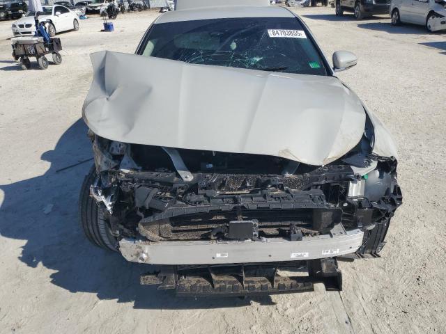 Photo 11 from auction – 2025 GENESIS G70 BASE with VIN KMTG34SC8SU149399