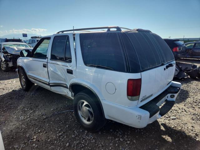Photo 2 from auction – 2001 CHEVROLET BLAZER with VIN 1GNDT13W81K207697