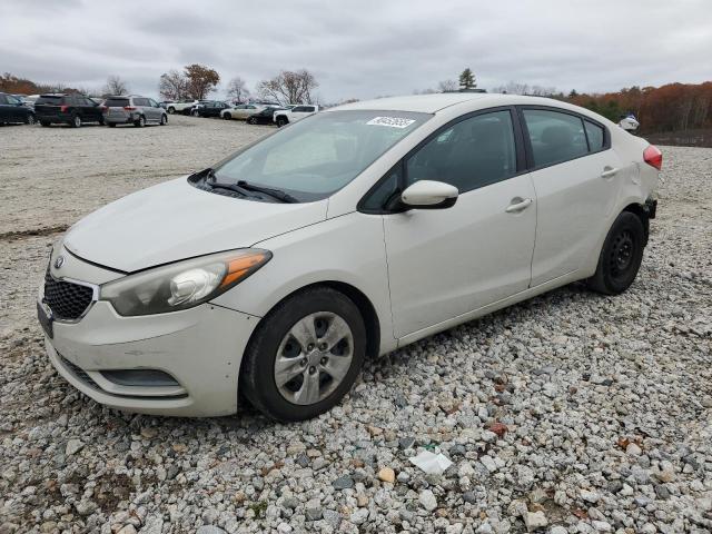 KIA FORTE LX 2015 with VIN KNAFK4A62F5280947 - Photo from auction