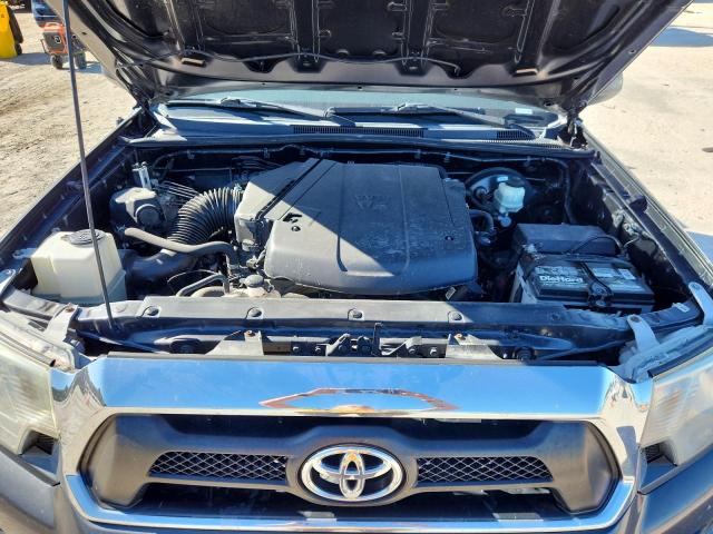 Photo 11 from auction – 2015 TOYOTA TACOMA DOU with VIN 3TMLU4EN5FM180949