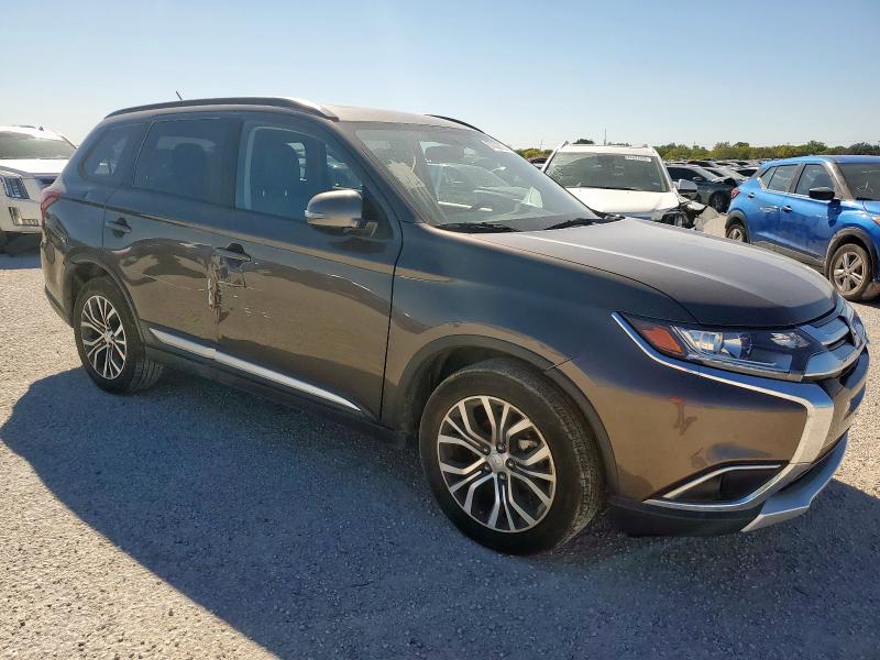 Photo 4 from auction – 2016 MITSUBISHI OUTLANDER with VIN JA4AZ3A37GZ002171