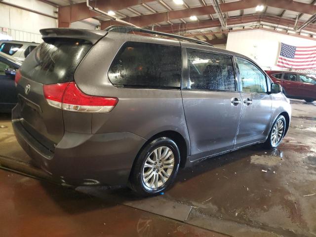 Photo 3 from auction – 2012 TOYOTA SIENNA XLE with VIN 5TDYK3DCXCS209461