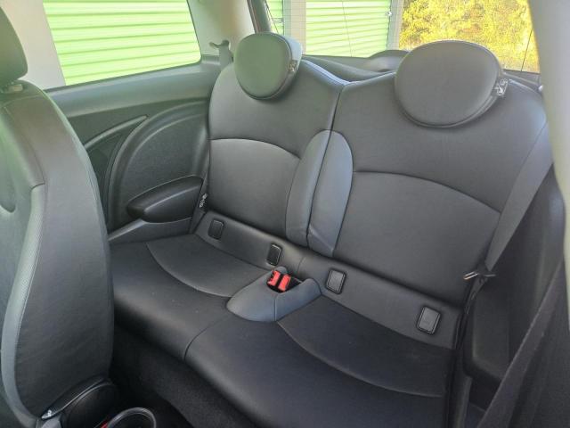 Photo 6 from auction – 2007 MINI COOPER with VIN WMWMF33517TU63263
