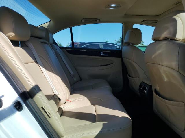Photo 10 from auction – 2012 HYUNDAI GENESIS 4. with VIN KMHGC4DF1CU204536