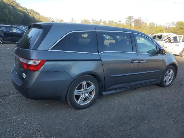 Photo 3 from auction – 2011 HONDA ODYSSEY TO with VIN 5FNRL5H92BB030619