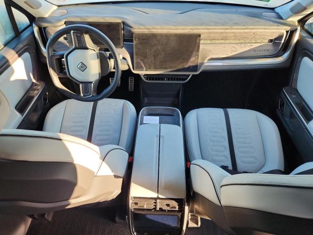 Photo 8 from auction – 2023 RIVIAN R1S ADVENT with VIN 7PDSGABA2PN028226