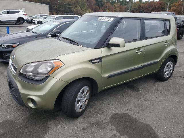 KIA SOUL 2012 with VIN KNDJT2A5XC7419812 - Photo from auction