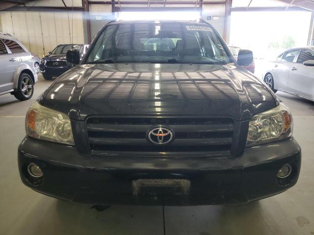 Photo 5 from auction – 2004 TOYOTA HIGHLANDER with VIN JTEEP21A840046357